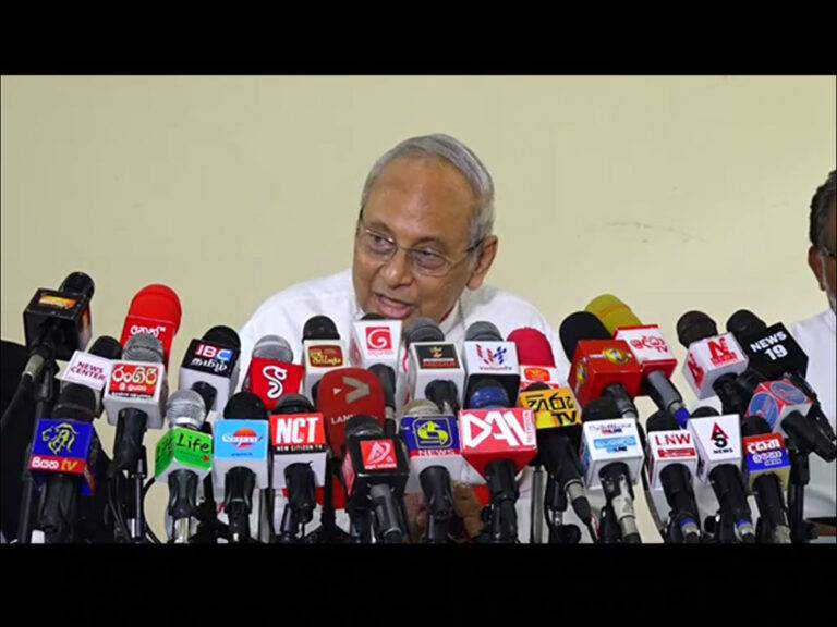 ප්‍රජාතන්ත්‍රවාදය කියන්නේ ලේබල් එකක් නෙවෙයි – කාදිනල් හිමි ආණ්ඩුවට රිදෙන්න කළ කතාව (VIDEO)