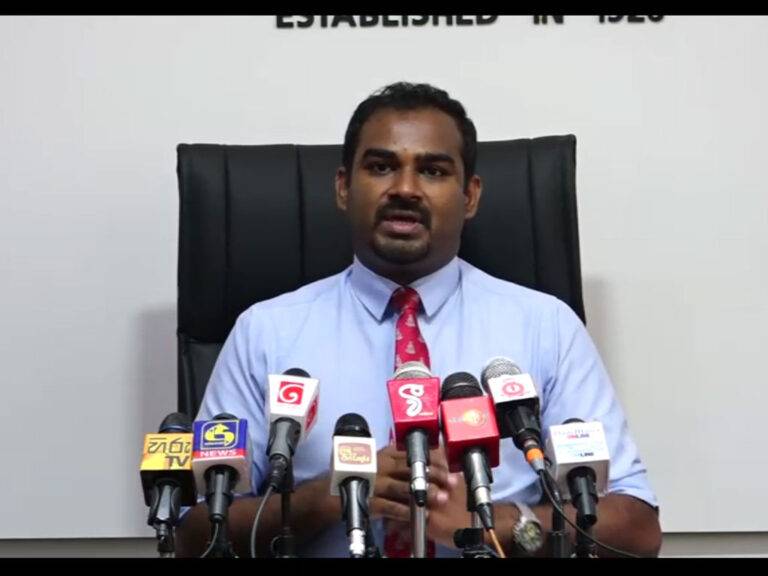 13 දා සිට අදියර ලෙස වෛද්‍යවරු වැඩවර්ජනයේ – 15 රටේම රෝහල් වැසෙයි (VIDEO)