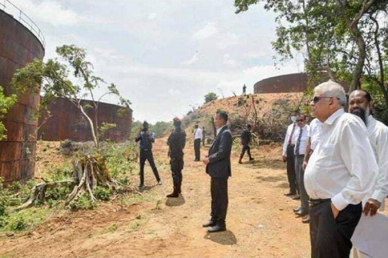 ත්‍රිකුණාමලය තෙල් ටැංකි පද්ධතිය නැවත සක්‍රිය කරන්න – ජනපති