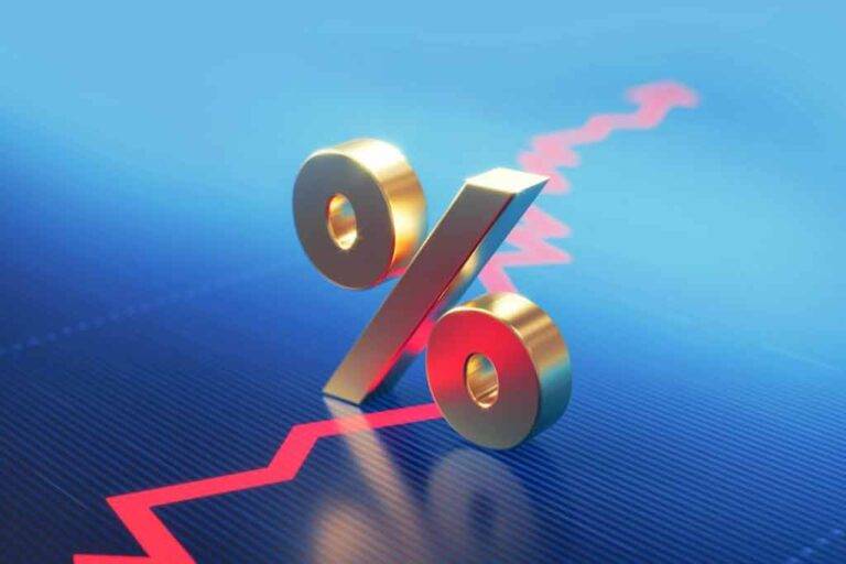 පොලී අනුපාතික අඩු වෙන්න පටන් අරන්ද ?