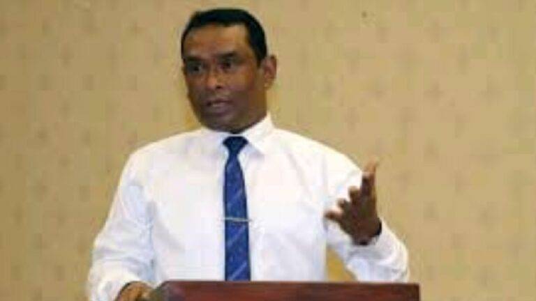 ආර්ථික විද්‍යා ඇසින්..