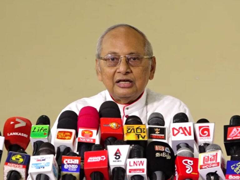 ප්‍රති ත්‍රස්ත පනතින් භාෂණයේ නිදහස අහිමි වෙන හැටි මෙන්න – කාදිනල් හිමි ආණ්ඩුවේ රෙදි ගලවයි (VIDEO)