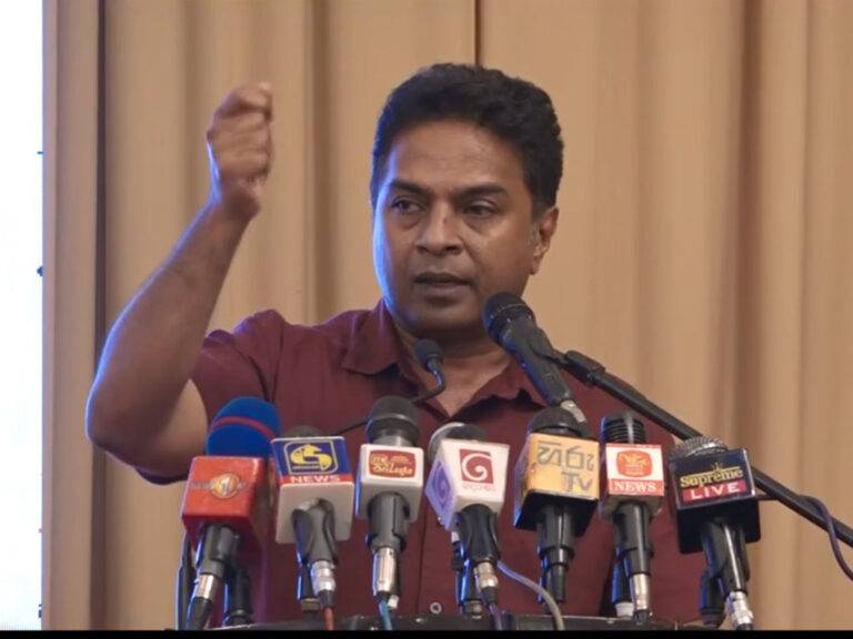 සාගර කාරියවසම් මහින්ද රාජපක්ෂ නැවතත් රජකමට අන්දවයි! (VIDEO)
