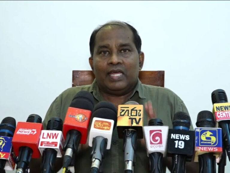 වි.වි ආචාර්යවරු විතරක් නෙවෙයි උසස් පෙළ උත්තර පත්‍ර  බලන්න ගුරුවරු 7000ක් තව මදි! (VIDEO)