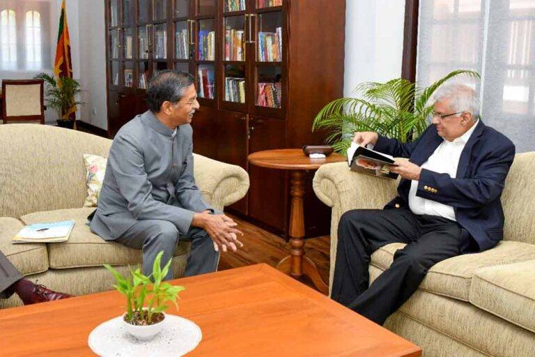 ඉන්දීය යහපාලන ආයතනයේ අධ්‍යක්ෂ ජනරාල් සහ ජනපති රනිල් අතර හමුවක්