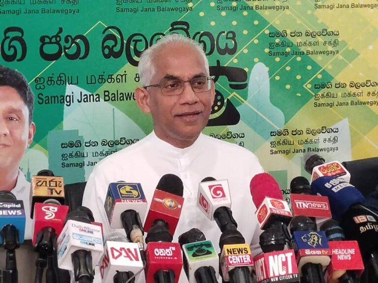 මොන විදිහෙන් හරි ඒකාධිකාරී පාලනයකට ආණ්ඩුව යන්න හදන්නේ – ඉරාන්
