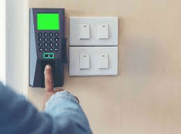 රාජ්‍ය සේවයේ ඇඟිලි සලකුණු යන්ත්‍ර භාවිත කිරීම අද (15) සිට අනිවාර්යයි.