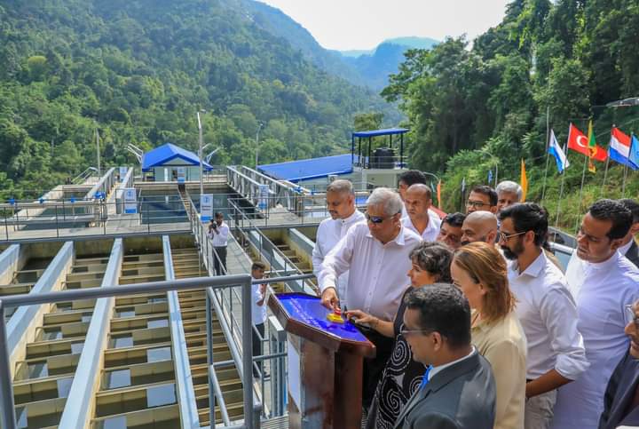 අසුපිණි ඇල්ල ජල යෝජනා ක්‍රමය විවෘත වේ.