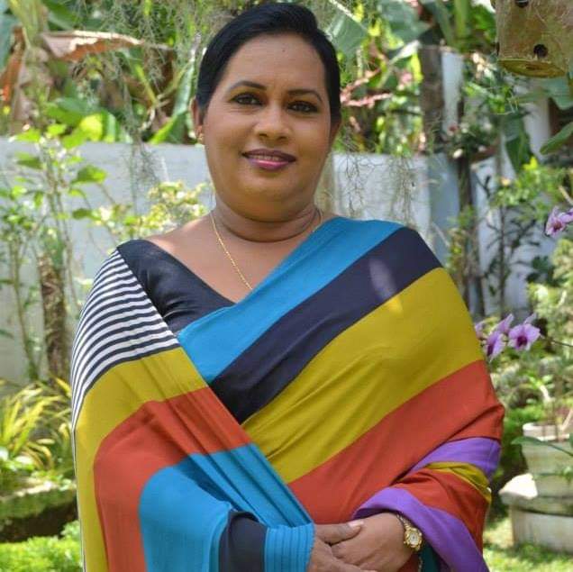 ජීවන මාධ්‍යට සමු දුන් රත්නා.