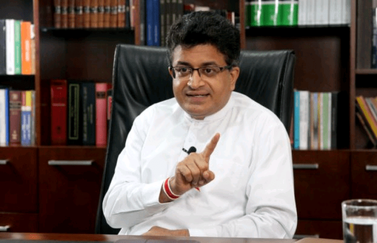 හෙට ගම්මන්පිල හෙළි කරන්න යන කවුරුත් නොදන්න රහස?