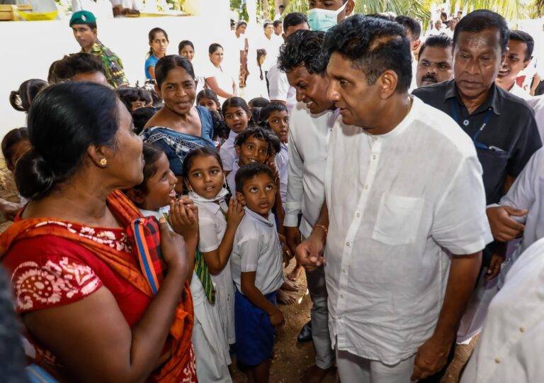 රට ගොඩගැනීමට අපිට ලොකු අරමුණක් තිබෙනවා.
