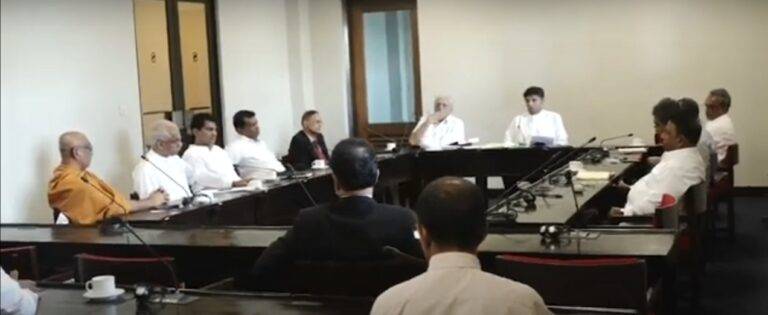 විපක්ෂයේ එකමුතුව අදත් රැස්වෙයි!