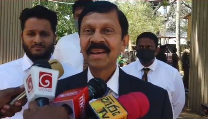 ඉන්ධන පෝලිම් නැතිවීමට හේතුව හිටපු මහබැංකු අධිපති  පහදයි. ( VIDEO )
