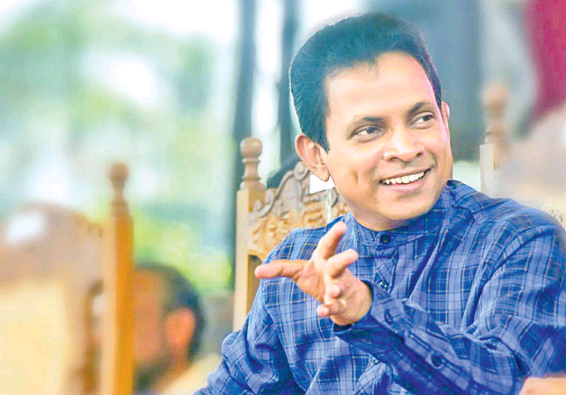 නුසුදුසු අයට වැඩ වරදී.