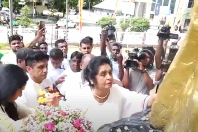 දිවංගත ජනාධිපති රණසිංහ ප්‍රේමදාස මහතාගේ 30 වැනි ගුණ සමරුව (VIDEO)