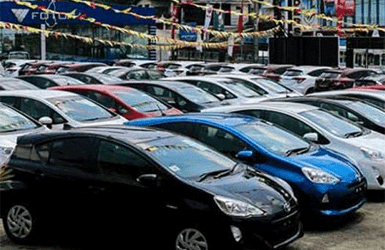 අධි සුඛෝපභෝගී වාහන මේ රටට අවශ්‍ය නෑ – මෛත්‍රීපාල සිරිසේන