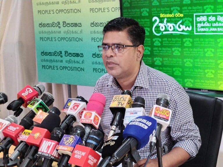 තවත් මේ ආණ්ඩුවට ආර්ථිකය ගොඩදාන්න බැහැ.දැන් ජනතාවට අවස්ථාව දෙන්න – මුජිබර්
