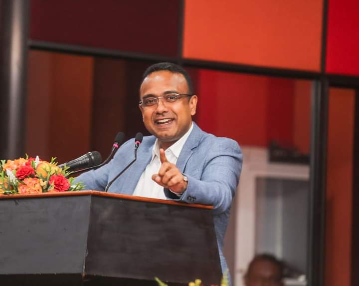 කොන්දේසිවලට යටත්ව කාන්තාවන් රාත්‍රී සේවයේ යෙදීමට අවස්ථාව ලබාදෙනවා  – මනූෂ