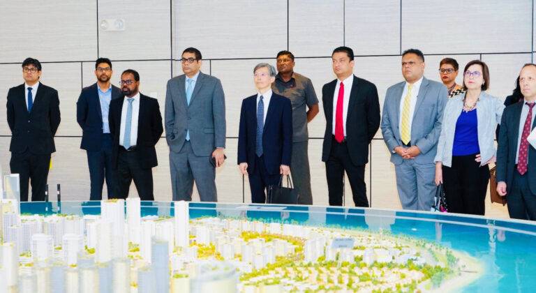 වරාය නගරය නරඹන්නට ගිය IMF නියෝජිතයෝ