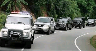 ප්‍රභූ ආරක්ෂක 5,400 ක් පිළිබඳ වාර්තාවක් කැදවයි .