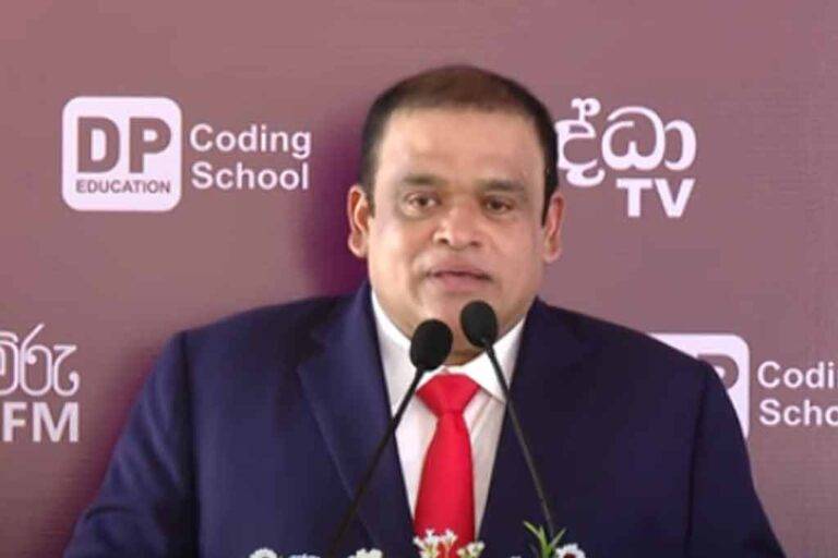 මුදල් නිසා අධ්‍යාපනයට මෙතෙක් තිබුණු බාධාව අපි සම්පූර්ණයෙන්ම ඉවත් කළා – ධම්මික (VIDEO)