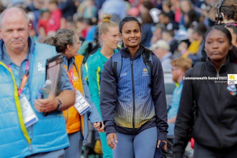 සාරංගිට ප්‍රංශයේ දී තෙවන තැන