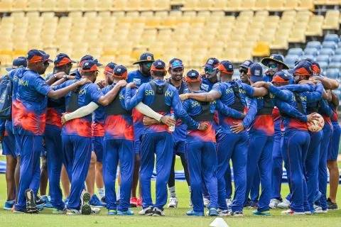 අහිකුණ්ඨික ක්‍රිකට් ප්‍රහාරයේ විශිෂ්ඨත්වය