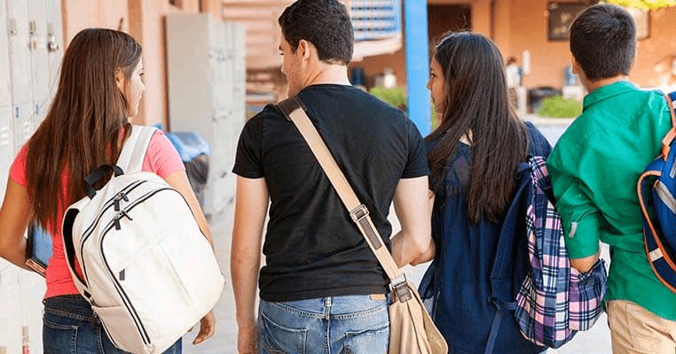 වයස 18 ට වැඩි අයට පණිවිඩයක්