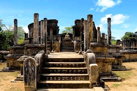 “පුරා විද්‍යාව අතීතයෙන් ඔබ්බට”