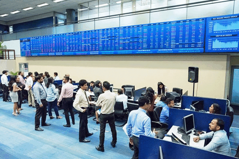 EPF සල්ලි දමන්න වෙන තැන් නැද්ද ?