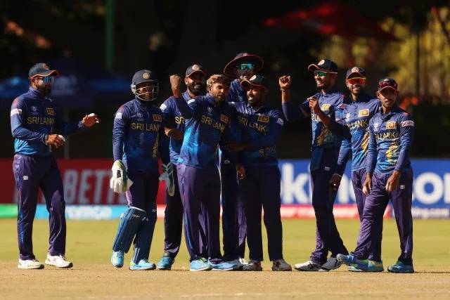 අපරාජිතබව රැක ගැනීමේ සටන අද