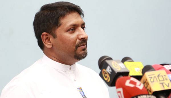 ලබන වසර මැතිවරණ වසරක්.එජාප බලයක් ගන්න දැන්ම සූදානම් වෙන්න – රුවන් විජේවර්ධන