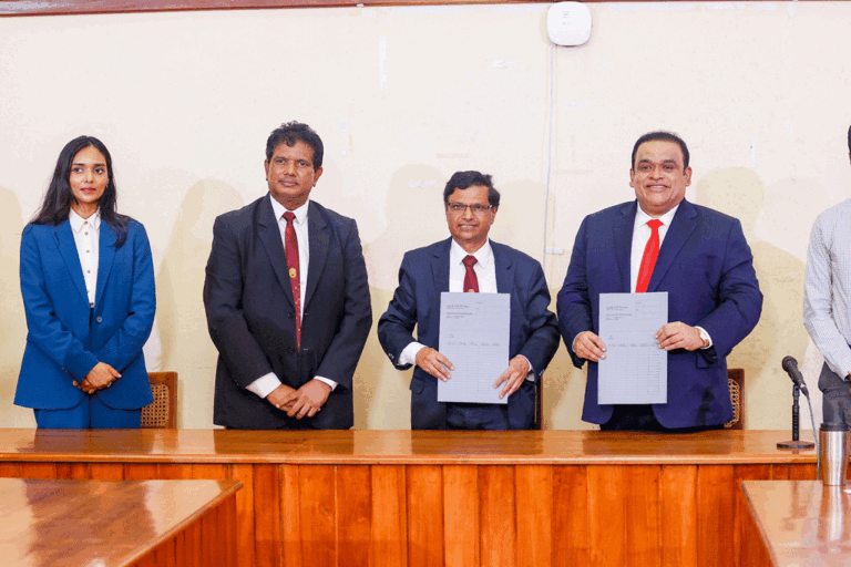 දත්ත විද්‍යාව සහ AI පිළිබඳ පාඨමාලාවක් සඳහා ඩී.පී. එඩියුකේෂන් සහ රුහුණ විශ්වවිද්‍යාලය අතර ගිවිසුමක්