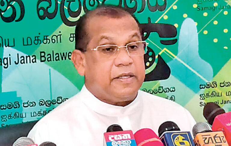 මැතිවරණ තියා කොමිසමවත් වැඩ නැහැ!
