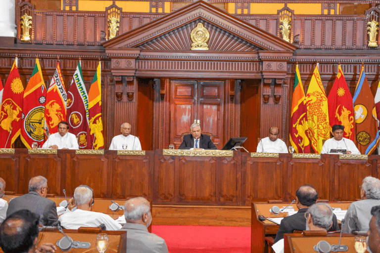 13 වන සංශෝධනය ගැන සියලු පාර්ශ්වයන් සමඟ සාකච්ඡා කර තීන්දුවක් ගැනීම තම අරමුණයි – ජනපති සර්වපාක්ෂික සමුළුවේදී කියයි