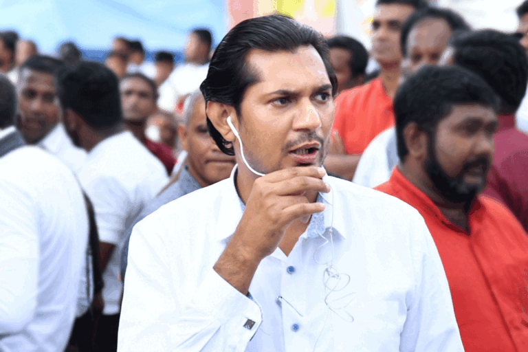 අනුර – ලන්සා අලුත් කාර්යාලය නිසා පොහොට්ටුවේ කචල් …