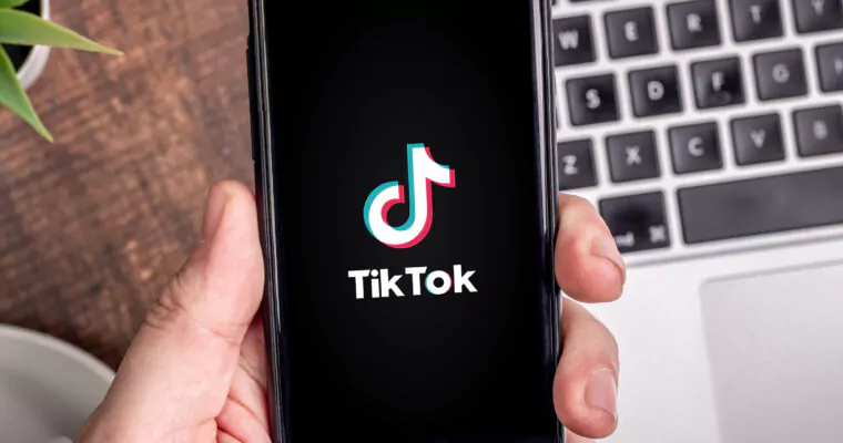 TIKTOK වලට ආ අලුත්ම වැඩ කෑල්ල!