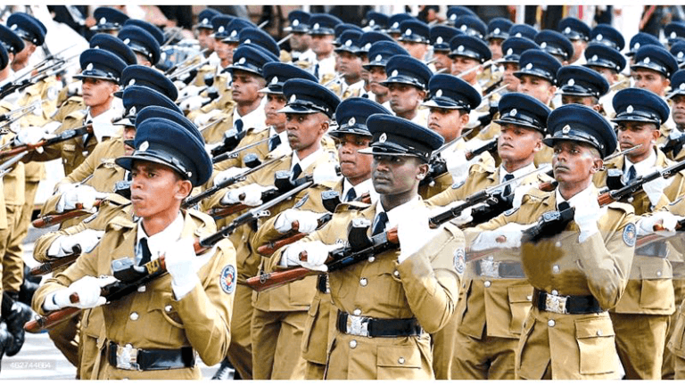 පොළිස් නිළධාරීන්ගේ හිඟයක්