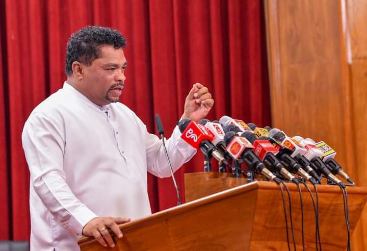 ධීවරයාගේ අභිමානය ආරක්ෂා කරනවා – ධීවර රාජ්‍ය අමාත්‍ය