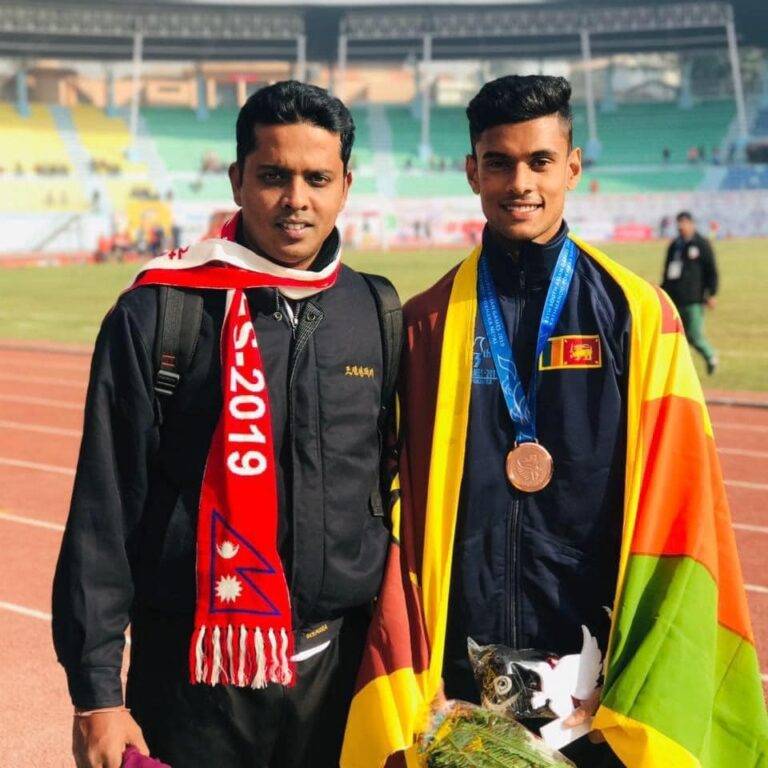රොෂාන් මූලික තරගයෙන් ඉවතට