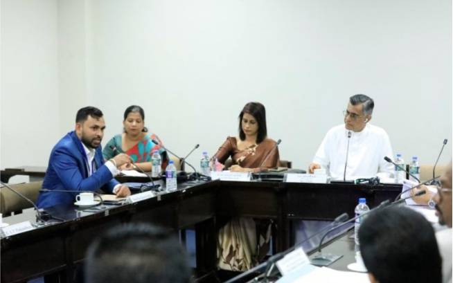 මත්පැන් බෝතල්වල ව්‍යාජ ස්ටිකර් හඳුනා ගැනීමේ ජංගම යෙදවුම කඩිනම් කරන්න  – පාඨලී