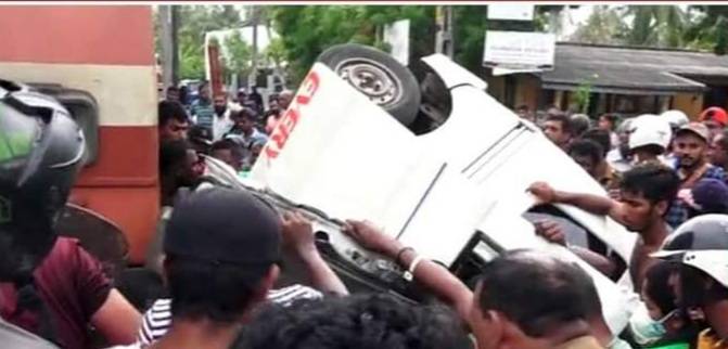 අදත් දුම්රිය අනතුරක්