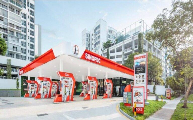 Sinopec හි පළමු ඉන්ධන තොගය මෙරටට!