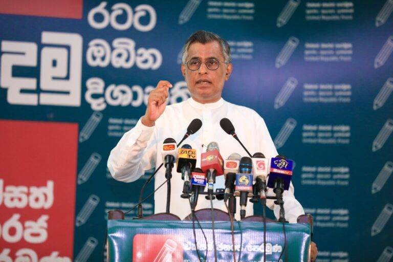 ආර්ථික අර්බුදය අස්සේ ජාවාරම්කාරයන් රැකීමෙන් රට ගොඩ නගන්න බෑ. – චම්පික