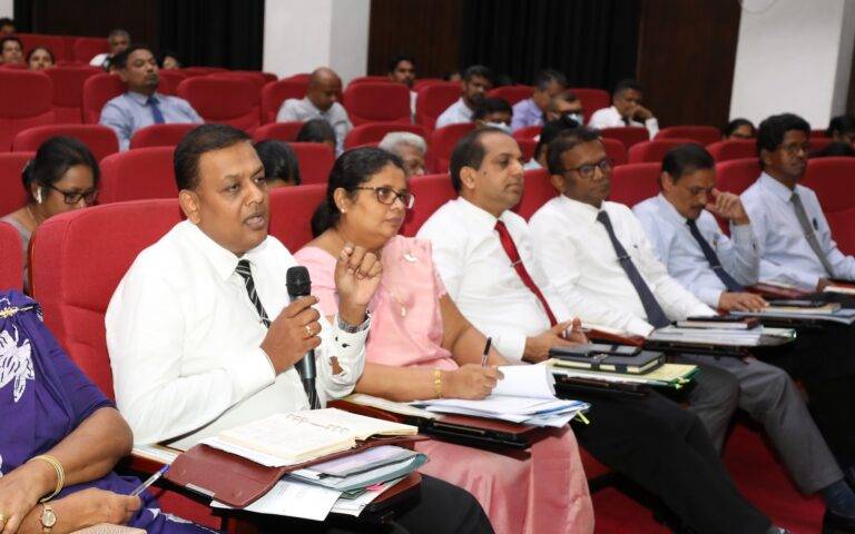 මධ්‍යම පළාතේ පාසල්වල ප්‍රාථමික දරුවන්ගේ සාධනීය තත්ත්වය ප්‍රශස්ථ මට්ටමට පත් වී නැතැයි අධ්‍යාපන අමාත්‍යංශයෙන් අනාවරණයක්