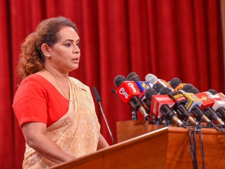 මේ වසරේ විදෙස් සංචාරකයන් ලක්ෂ 15ක් ගෙන්වනවා – ඩයනා ගමගේ