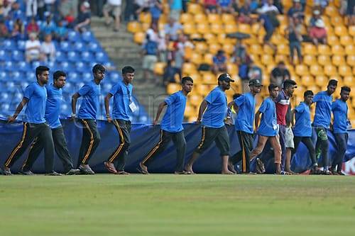 බැරි දෙයක් නැති බවට සාක්කි සහිත ප්‍රේමදාස පිටියේ ශ්‍රී ලංකා කණ්ඩායම දත යුතු පාඩම