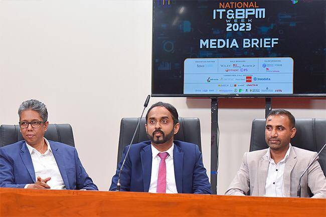 ශ්‍රී ලංකාව ඩිජිටල් පරිවර්තනයක් කරා ගෙන යන මඟ!