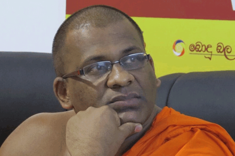 ඥානසාර හිමි වරද පිළිගනී. ලක්ෂ 3ක් ගෙවන්න නියෝග !