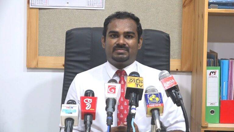 වර්තමානයේ පවතින්නේ බුද්ධිගලනයක් නොව බුද්ධිය පලවාහැරීමක් – වෛද්‍ය චමිල් විජේසිංහ